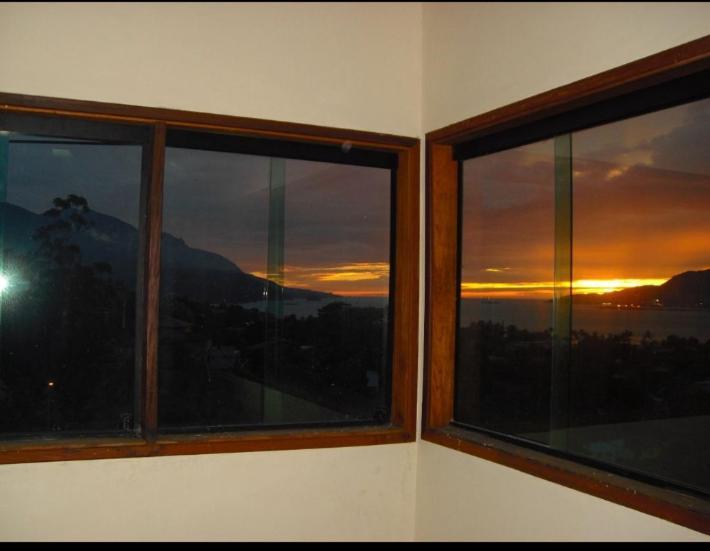 Casa Com Vista Para O Mar Ильябела Экстерьер фото